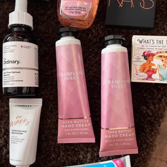 NEW MIXED MAKEUP BAG JUST FOR FUN! - Picture 11 of 15